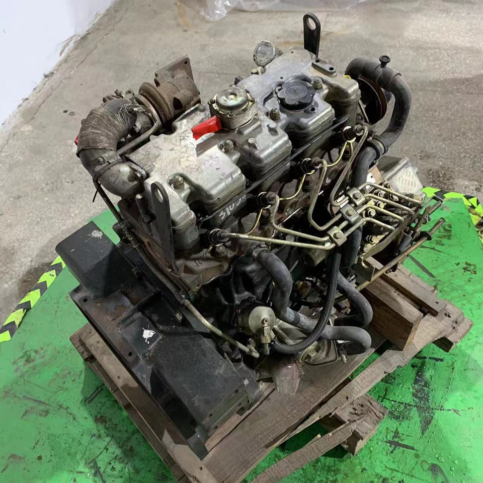 CATERPILLAR 3024C - Moteur pour Mini chargeuse: photos 1 CATERPILLAR 3024C - Moteur pour Mini chargeuse: photos 1
