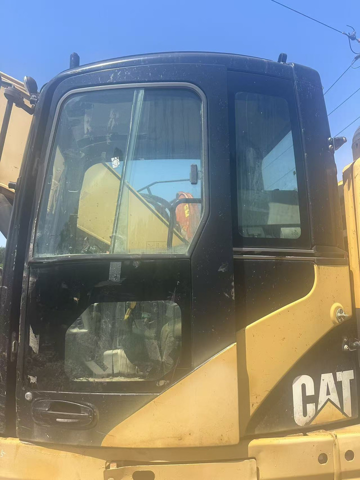 CATERPILLAR 314C - Cabine pour Pelle: photos 4 CATERPILLAR 314C - Cabine pour Pelle: photos 4