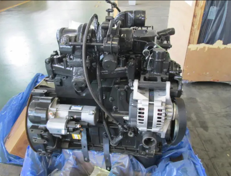 CUMMINS 4BT3.9 - Moteur pour Pelle: photos 3 CUMMINS 4BT3.9 - Moteur pour Pelle: photos 3