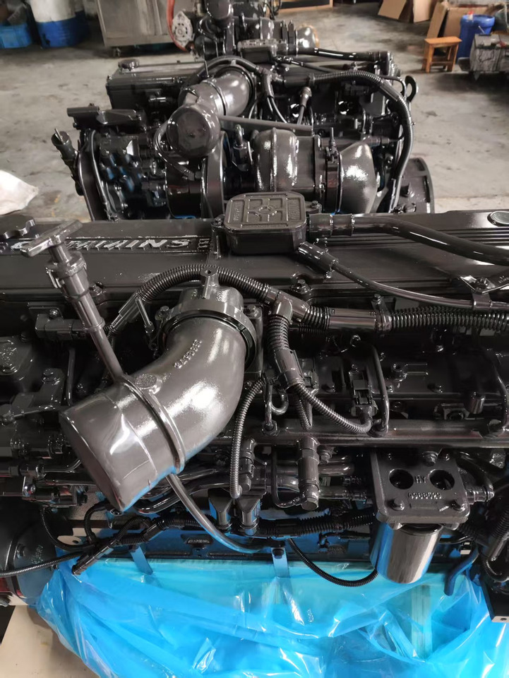 CUMMINS QSL9 - Moteur pour Pelle: photos 2 CUMMINS QSL9 - Moteur pour Pelle: photos 2