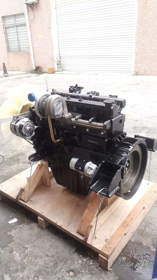 DOOSAN DB58TIS - Moteur pour Pelle: photos 3 DOOSAN DB58TIS - Moteur pour Pelle: photos 3