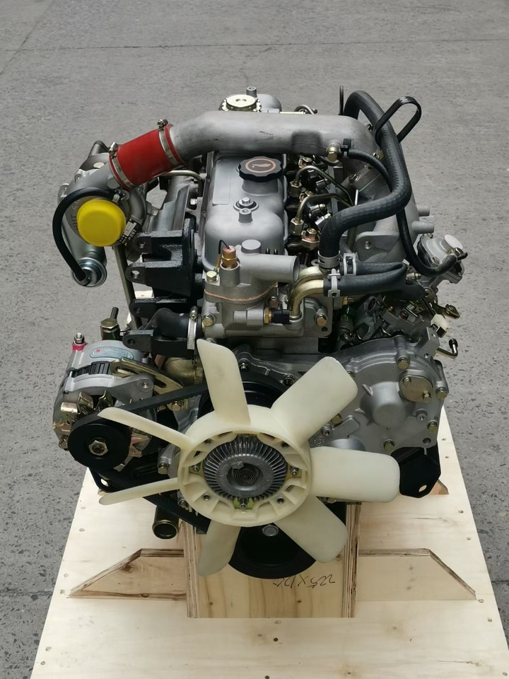 ISUZU 4JB1T - Moteur pour Camion citerne: photos 4 ISUZU 4JB1T - Moteur pour Camion citerne: photos 4