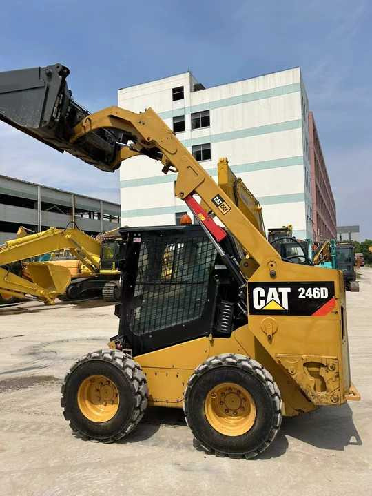 90% New Front Loader Tractor CAT 246D Skid Steer Loader / Used Cat 226B 246C 246d Mini Skid Steer Loader in Stock - Mini chargeuse: photos 5 90% New Front Loader Tractor CAT 246D Skid Steer Loader / Used Cat 226B 246C 246d Mini Skid Steer Loader in Stock - Mini chargeuse: photos 5