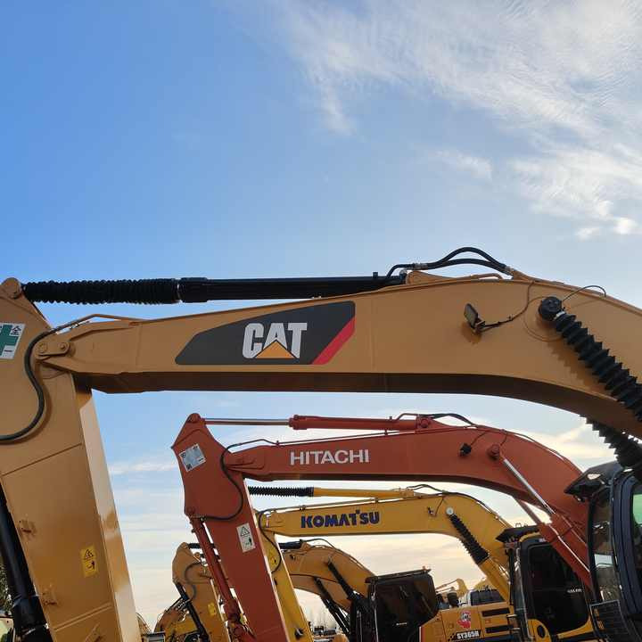 95% New Well Maintained Low Working Hours Used Excavator CAT320D CAT320d Used Excavator for Sale at the Lowest Price - Pelle sur chenille: photos 3 95% New Well Maintained Low Working Hours Used Excavator CAT320D CAT320d Used Excavator for Sale at the Lowest Price - Pelle sur chenille: photos 3