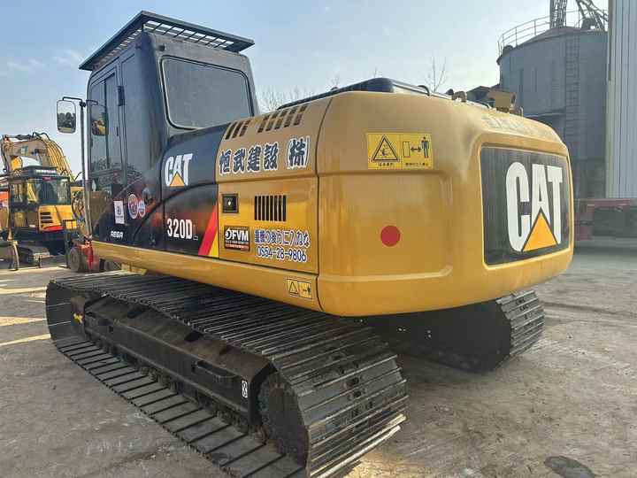 95% New Well Maintained Low Working Hours Used Excavator CAT320D CAT320d Used Excavator for Sale at the Lowest Price - Pelle sur chenille: photos 3 95% New Well Maintained Low Working Hours Used Excavator CAT320D CAT320d Used Excavator for Sale at the Lowest Price - Pelle sur chenille: photos 3