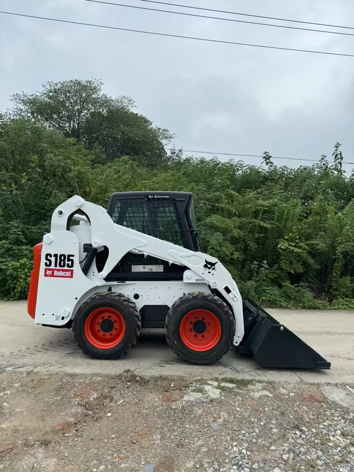 BOBCAT High Quality BOBCAT-S185 Skid Steer Loader in Good Condition - Mini chargeuse: photos 2 BOBCAT High Quality BOBCAT-S185 Skid Steer Loader in Good Condition - Mini chargeuse: photos 2