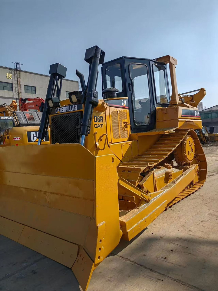 CAT Used Bulldozer D6R High Quality - Bulldozer: photos 5 CAT Used Bulldozer D6R High Quality - Bulldozer: photos 5