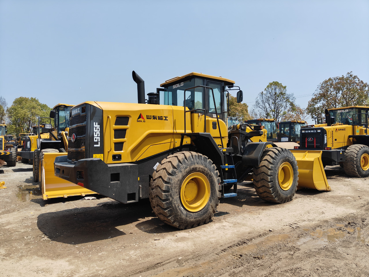 WHEEL LOADER USED Loaders SDLG LG956F WHEEL LOADER in China Machines for Sale - Engins de chantier: photos 2 WHEEL LOADER USED Loaders SDLG LG956F WHEEL LOADER in China Machines for Sale - Engins de chantier: photos 2