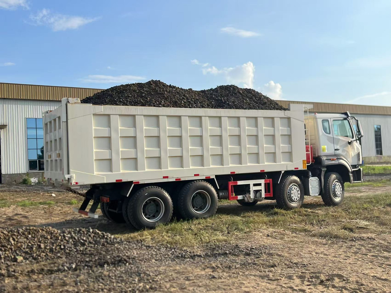 HOWO Used Dump Truck8*4 6*4 - Camion benne: photos 5 HOWO Used Dump Truck8*4 6*4 - Camion benne: photos 5