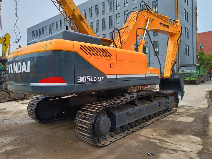 Hyundai Digger 305-9T Second Hand Korea Made High Performance Machine Hyundai Excavator for Sale - Pelle sur chenille: photos 3 Hyundai Digger 305-9T Second Hand Korea Made High Performance Machine Hyundai Excavator for Sale - Pelle sur chenille: photos 3