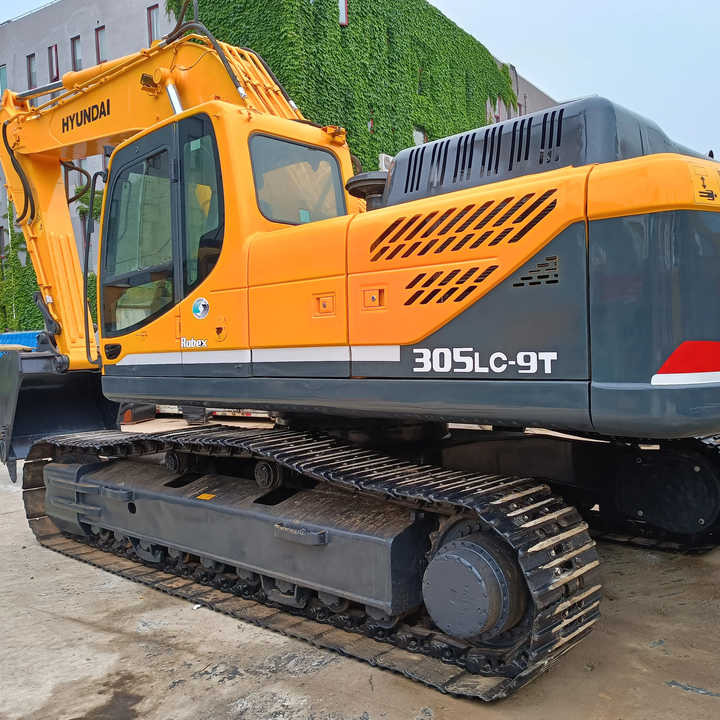 Hyundai Digger 305-9T Second Hand Korea Made High Performance Machine Hyundai Excavator for Sale - Pelle sur chenille: photos 1 Hyundai Digger 305-9T Second Hand Korea Made High Performance Machine Hyundai Excavator for Sale - Pelle sur chenille: photos 1
