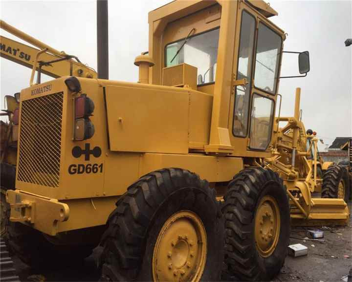 Japan Original Used Komatsu GD661A-1 Motor Grader GD661 in Condition - Niveleuse: photos 4 Japan Original Used Komatsu GD661A-1 Motor Grader GD661 in Condition - Niveleuse: photos 4