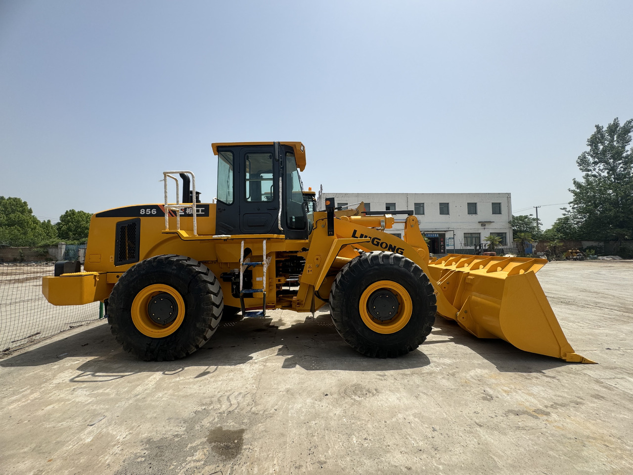 LIUGONG Used LIUGONG LOADER 856 Second-hand - Chargeuse sur pneus: photos 4 LIUGONG Used LIUGONG LOADER 856 Second-hand - Chargeuse sur pneus: photos 4