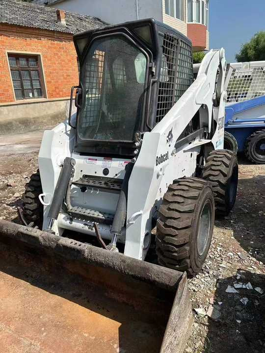 Used Bob Cat Bob Cat S300 Used Skid Steer Wheel Loader Multifunctional Track Loaders Bobcat - Chargeuse sur pneus: photos 2 Used Bob Cat Bob Cat S300 Used Skid Steer Wheel Loader Multifunctional Track Loaders Bobcat - Chargeuse sur pneus: photos 2