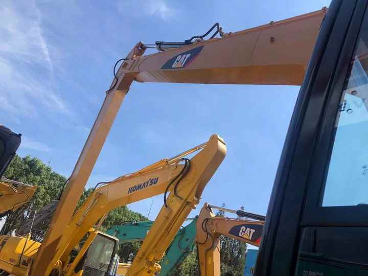 Used CAT 330D 30T Second Hand Japan Original Large Excavator Construction - Pelle sur chenille: photos 4 Used CAT 330D 30T Second Hand Japan Original Large Excavator Construction - Pelle sur chenille: photos 4