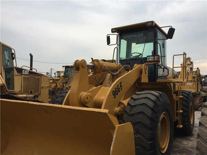 Used CAT 966f Wheel Loader Original Cat Construction Machine CAT 966f for Hot Sale Used Loader - Chargeuse sur pneus: photos 4 Used CAT 966f Wheel Loader Original Cat Construction Machine CAT 966f for Hot Sale Used Loader - Chargeuse sur pneus: photos 4