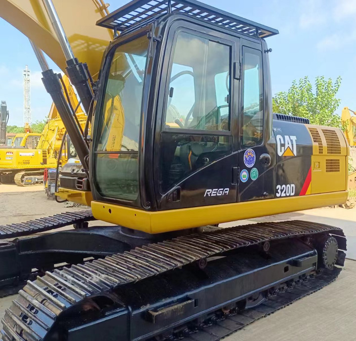 Used Caterpillar 320D Crawler Excavator Hot Sale Used Engineering & Construction Machinery - Pelle: photos 1 Used Caterpillar 320D Crawler Excavator Hot Sale Used Engineering & Construction Machinery - Pelle: photos 1