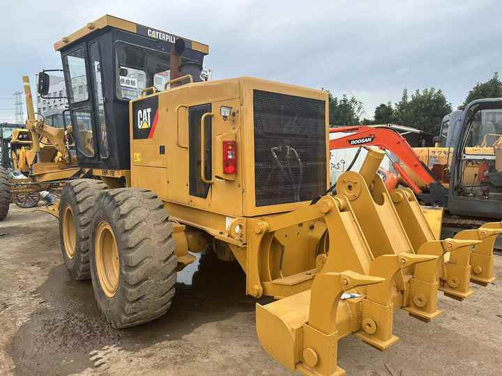 Used Caterpillar CAT 140k Land Road Motor Grader CAT140k Used Grader Cheap Price for Sale - Niveleuse: photos 3 Used Caterpillar CAT 140k Land Road Motor Grader CAT140k Used Grader Cheap Price for Sale - Niveleuse: photos 3