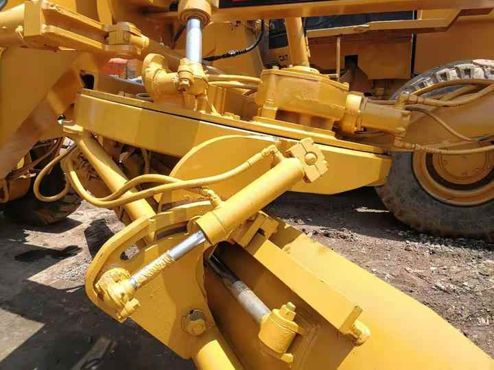 Used Caterpillar CAT 140k Land Road Motor Grader CAT140k Used Grader Cheap Price for Sale - Niveleuse: photos 3 Used Caterpillar CAT 140k Land Road Motor Grader CAT140k Used Grader Cheap Price for Sale - Niveleuse: photos 3
