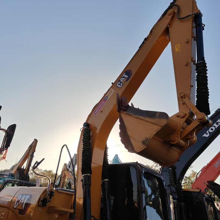 Used Caterpillar Cat312D2GC Excavator Original Japan Heavy Machinery Caterpillar 312D2GC Excavator for Sale - Pelle sur chenille: photos 5 Used Caterpillar Cat312D2GC Excavator Original Japan Heavy Machinery Caterpillar 312D2GC Excavator for Sale - Pelle sur chenille: photos 5