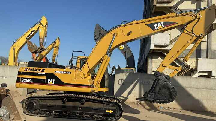 Used Digger CAT 325BL Construction Machinery Construction Digger Used CAT 325BL Cheap Excavator - Pelle sur chenille: photos 4 Used Digger CAT 325BL Construction Machinery Construction Digger Used CAT 325BL Cheap Excavator - Pelle sur chenille: photos 4