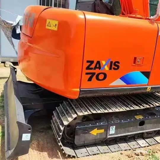Used Hitachi Excavator ZX70 7ton Japan Import Second Hand Small Crawler ZX70 Excavator for Sale - Pelle sur chenille: photos 3 Used Hitachi Excavator ZX70 7ton Japan Import Second Hand Small Crawler ZX70 Excavator for Sale - Pelle sur chenille: photos 3