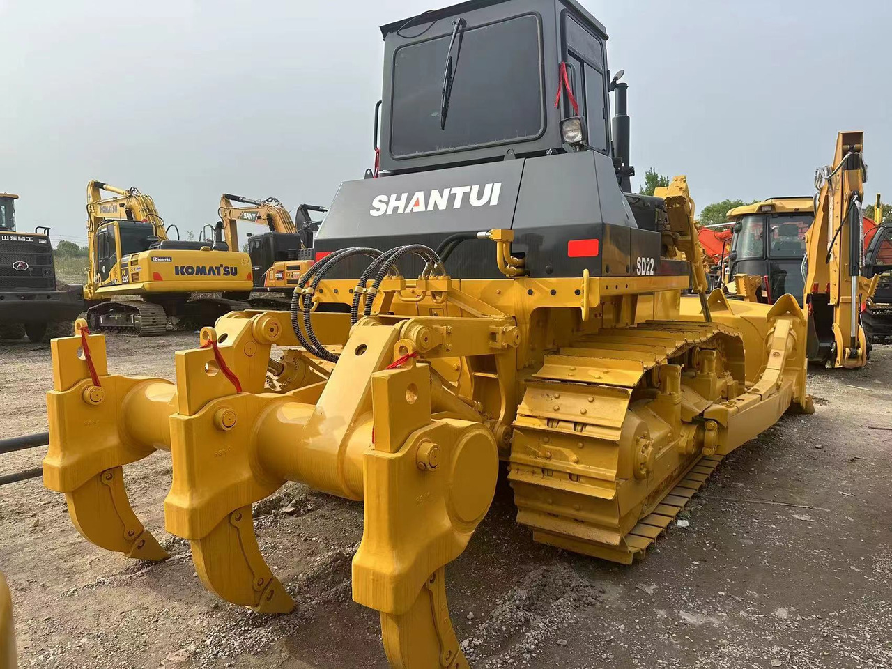 Used ShanTui Brand Sd22. Used Bulldozer SD22 Earth-Moving Machinery Crawler Bulldozer for Promotion Sale Cheap Price - Bulldozer: photos 4 Used ShanTui Brand Sd22. Used Bulldozer SD22 Earth-Moving Machinery Crawler Bulldozer for Promotion Sale Cheap Price - Bulldozer: photos 4