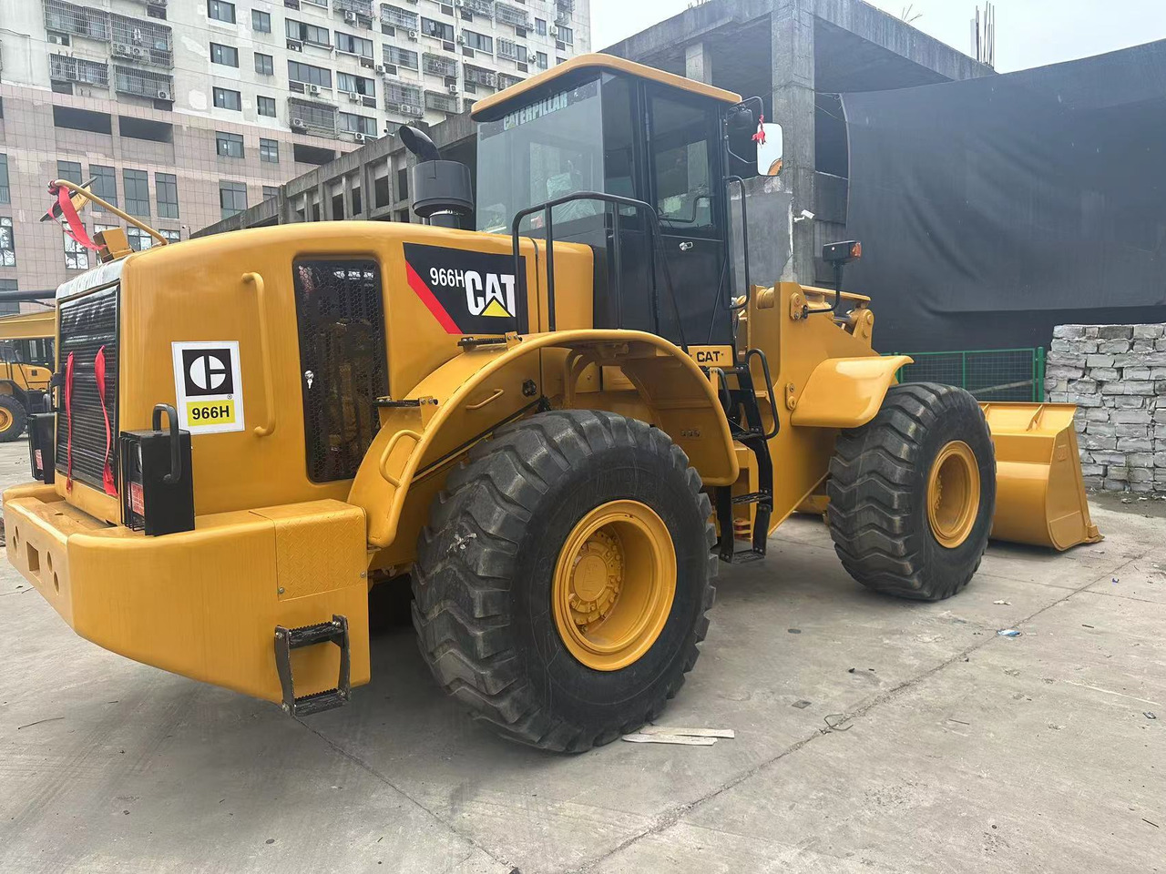 WHEEL LOADER Used Caterpillar 966h Loader for Sale Lots of Heavy Equipment in Stock Wight 5tons Wheel Loader - Chargeuse sur pneus: photos 2 WHEEL LOADER Used Caterpillar 966h Loader for Sale Lots of Heavy Equipment in Stock Wight 5tons Wheel Loader - Chargeuse sur pneus: photos 2