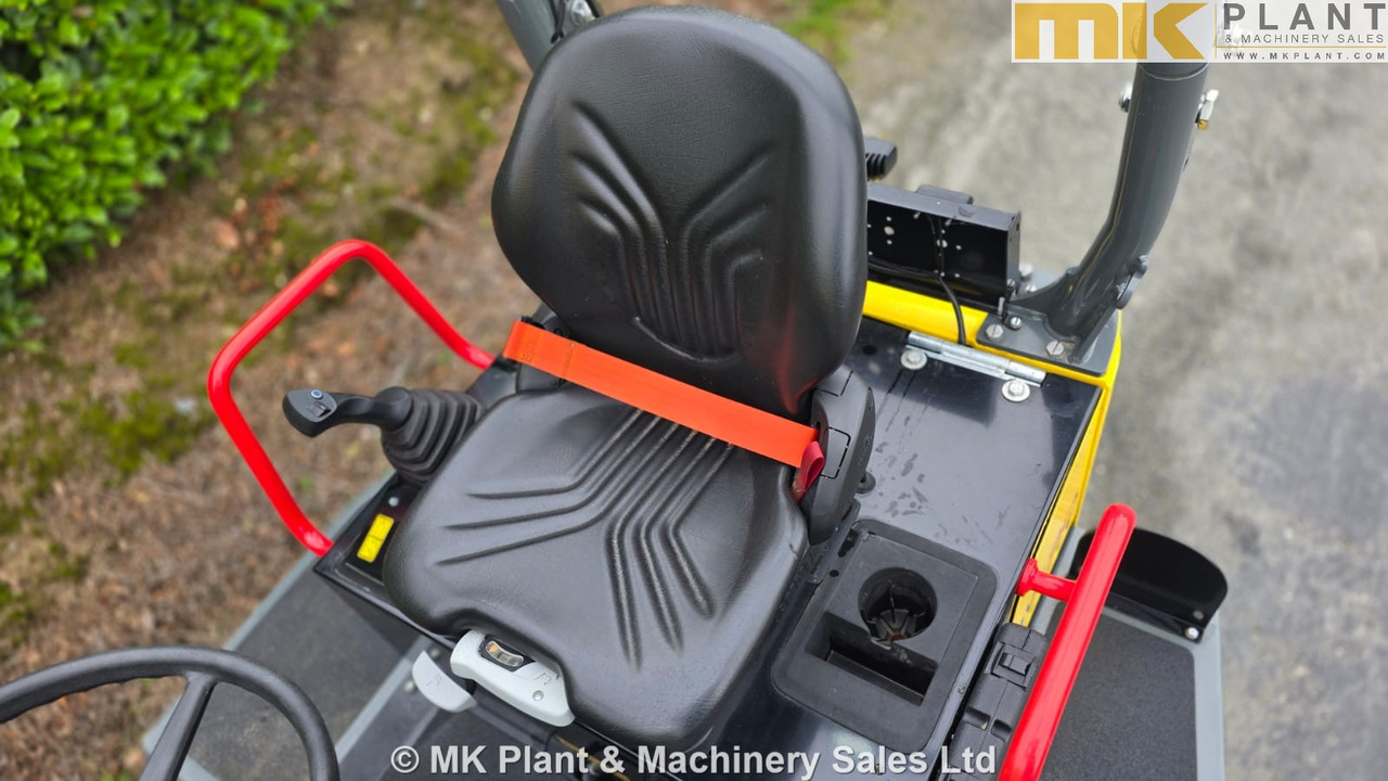 Tombereau Wacker Neuson DW30S: photos 12