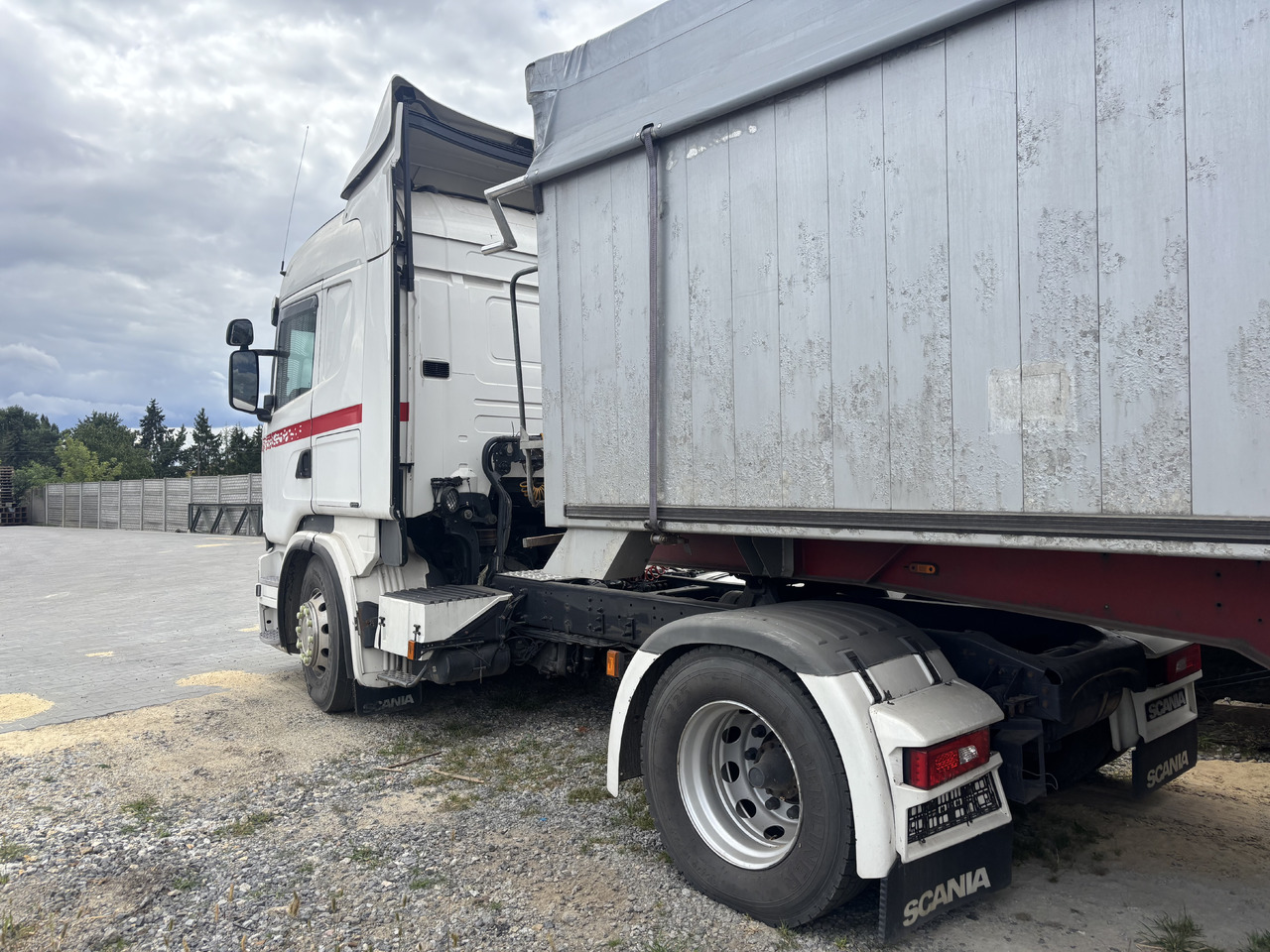 SCANIA R 450 STANDARD NO EGR EURO6 CLEAN - Tracteur routier: photos 4 SCANIA R 450 STANDARD NO EGR EURO6 CLEAN - Tracteur routier: photos 4