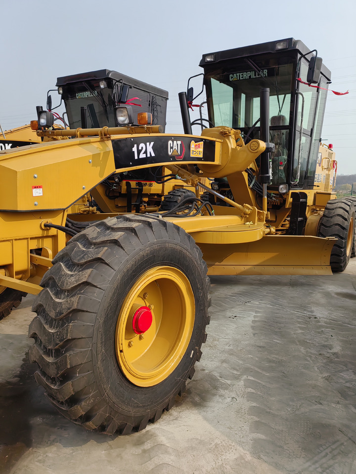 CATERPILLAR 12K - Niveleuse: photos 1 CATERPILLAR 12K - Niveleuse: photos 1