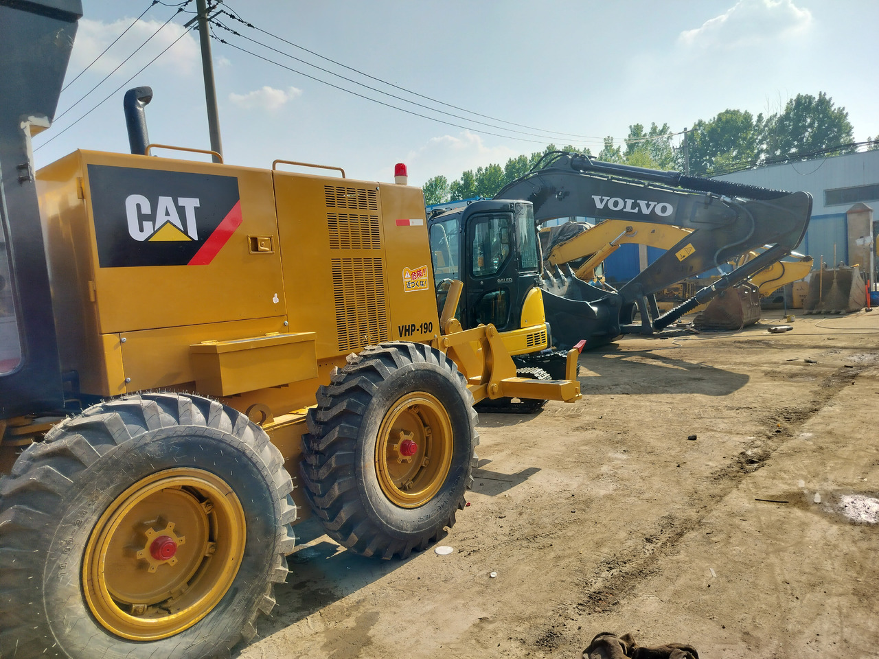 CATERPILLAR 140H - Niveleuse: photos 2 CATERPILLAR 140H - Niveleuse: photos 2