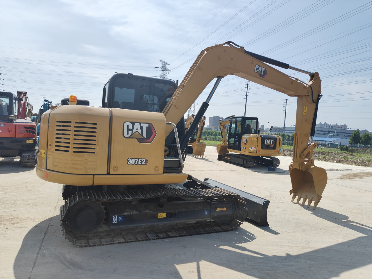 CATERPILLAR 307E2 - Mini pelle: photos 3 CATERPILLAR 307E2 - Mini pelle: photos 3