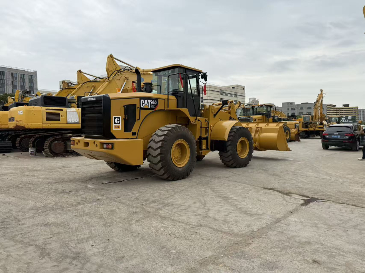 CATERPILLAR 950GC - Chargeuse sur pneus: photos 1 CATERPILLAR 950GC - Chargeuse sur pneus: photos 1
