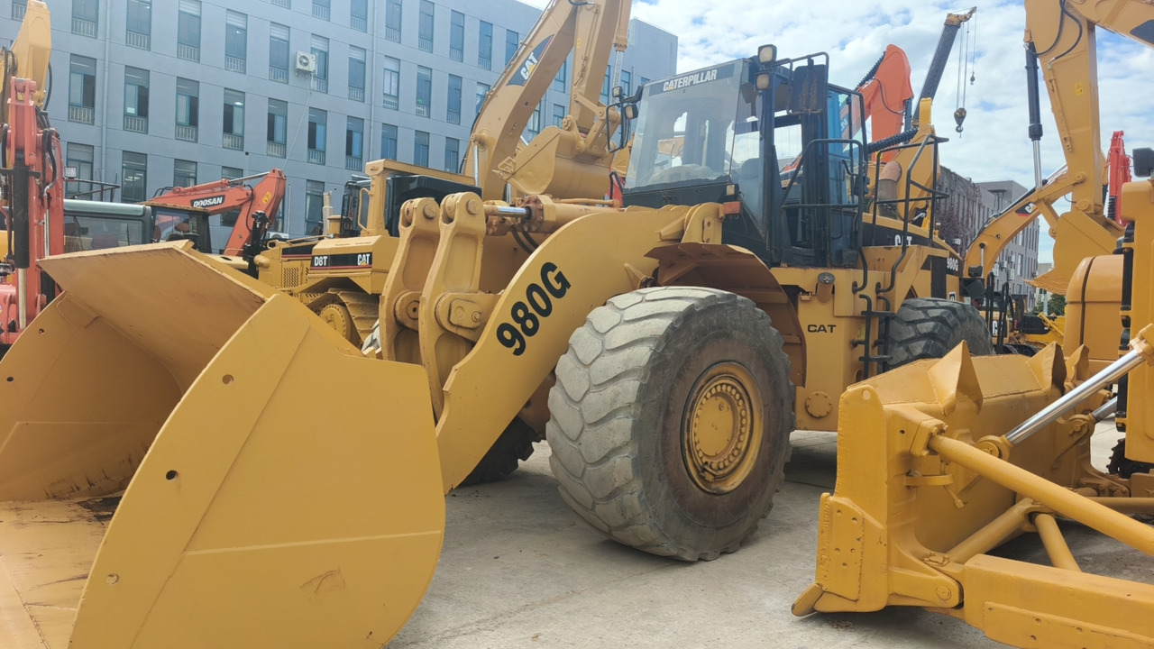 CATERPILLAR 980G - Chargeuse sur pneus: photos 1 CATERPILLAR 980G - Chargeuse sur pneus: photos 1