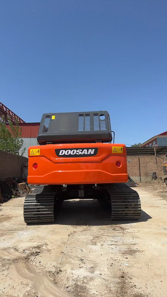 DOOSAN DX225LC-7 - Pelle sur chenille: photos 2 DOOSAN DX225LC-7 - Pelle sur chenille: photos 2