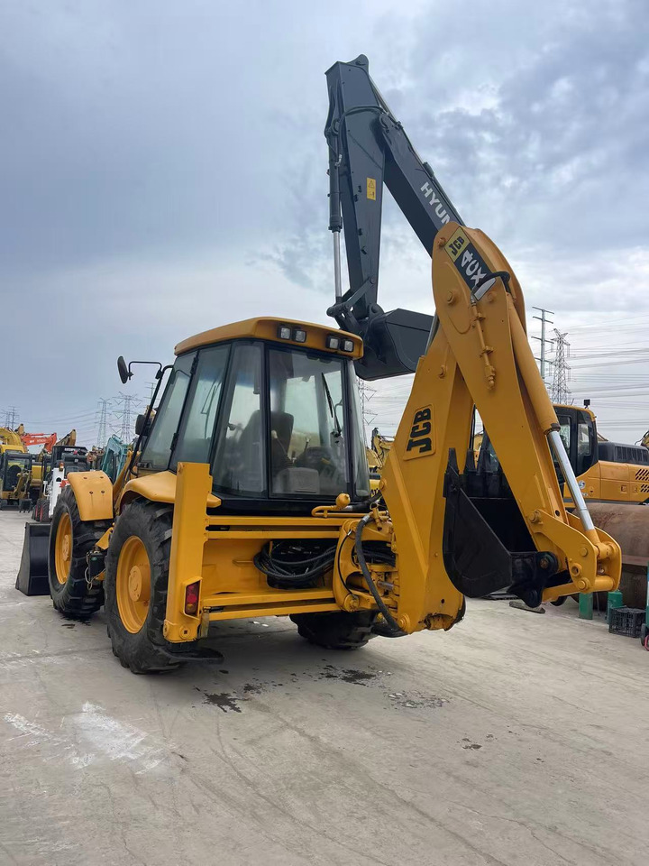 JCB 4CX - Tractopelle: photos 3 JCB 4CX - Tractopelle: photos 3