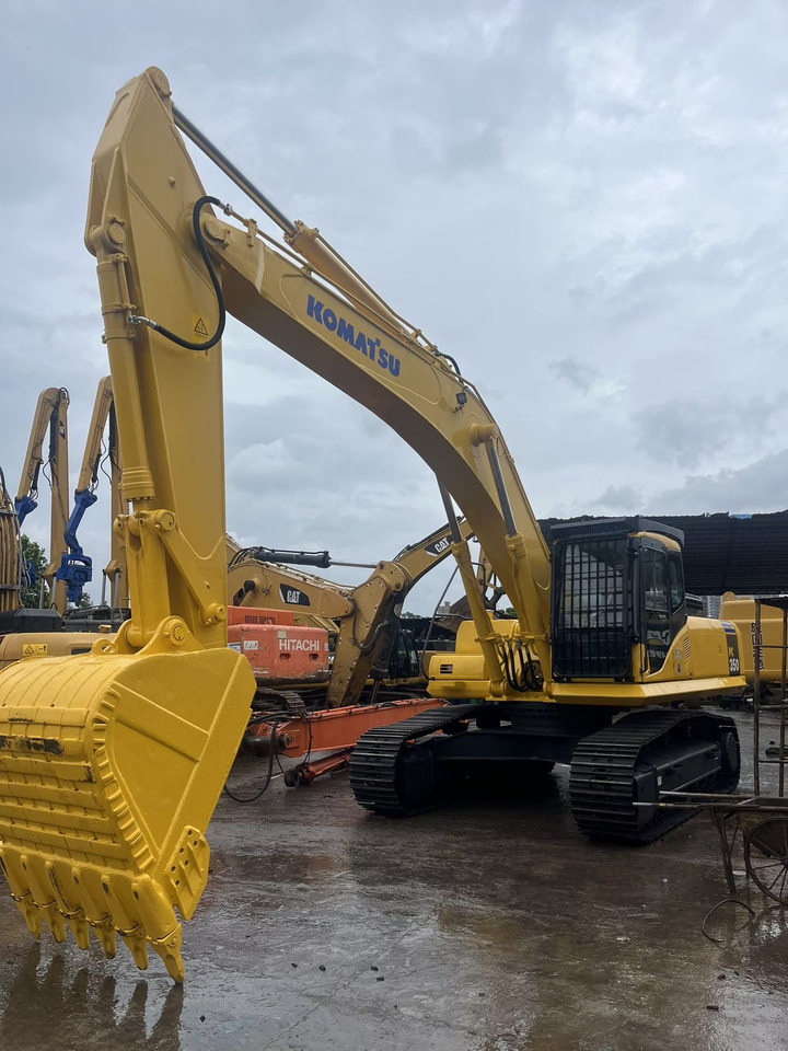KOMATSU PC350-7 - Pelle sur chenille: photos 5 KOMATSU PC350-7 - Pelle sur chenille: photos 5