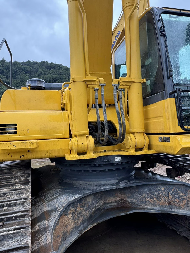KOMATSU PC460-8 - Pelle sur chenille: photos 3 KOMATSU PC460-8 - Pelle sur chenille: photos 3