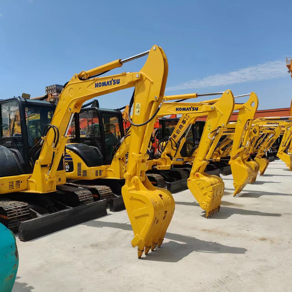 KOMATSU PC55MR - Pelle sur chenille: photos 1 KOMATSU PC55MR - Pelle sur chenille: photos 1