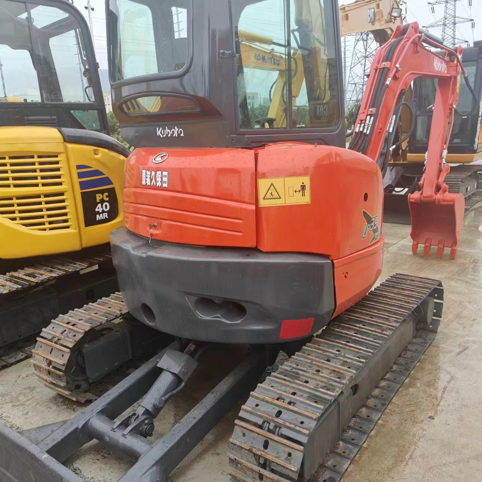 KUBOTA U35 - Mini pelle: photos 3 KUBOTA U35 - Mini pelle: photos 3