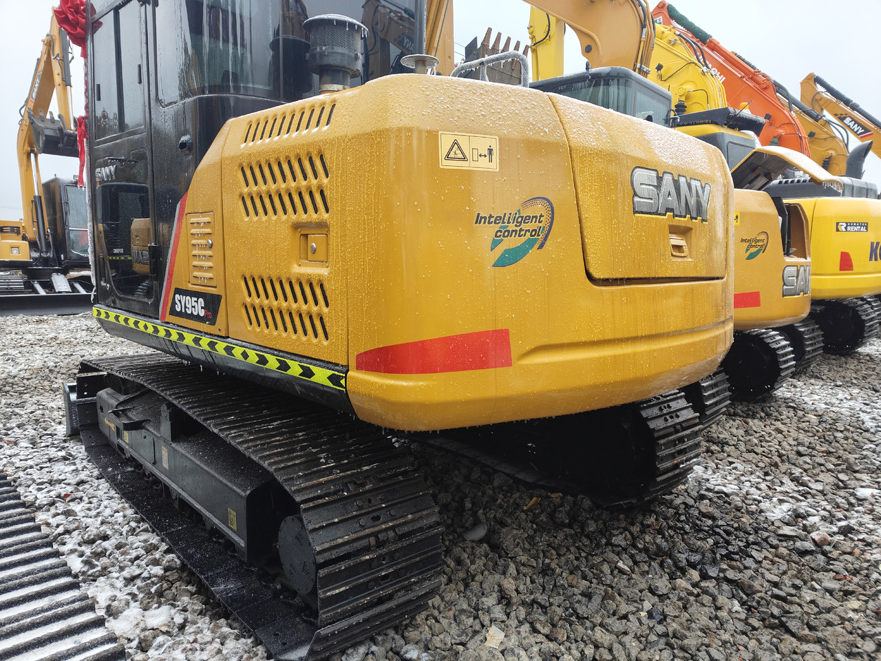 SANY SY95C - Pelle sur chenille: photos 2 SANY SY95C - Pelle sur chenille: photos 2