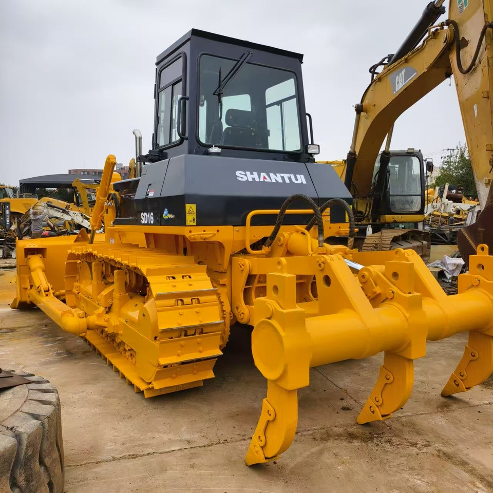 SHANTUI SD16 - Bulldozer: photos 2 SHANTUI SD16 - Bulldozer: photos 2