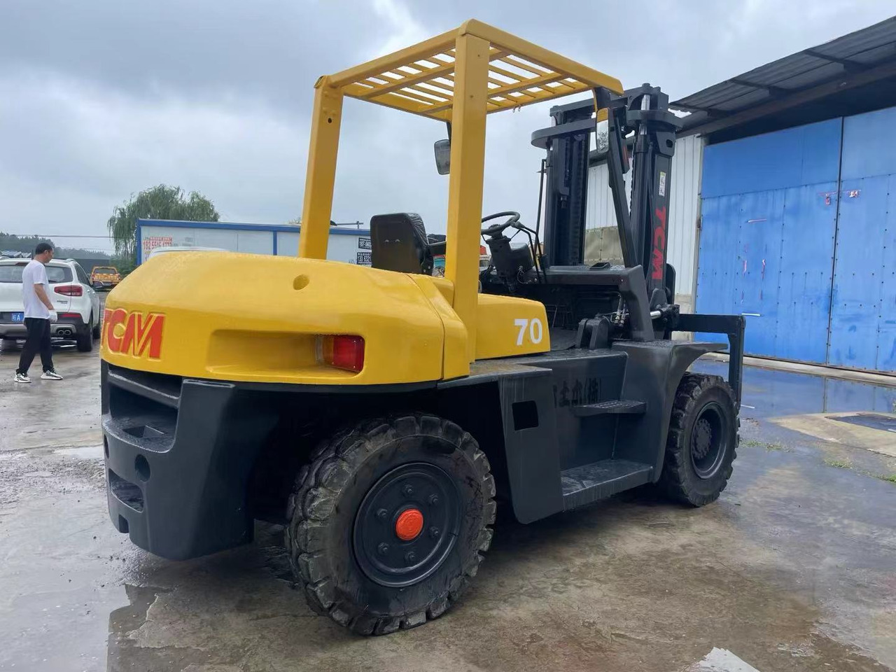 TCM FD70 - Chariot élévateur diesel: photos 1 TCM FD70 - Chariot élévateur diesel: photos 1