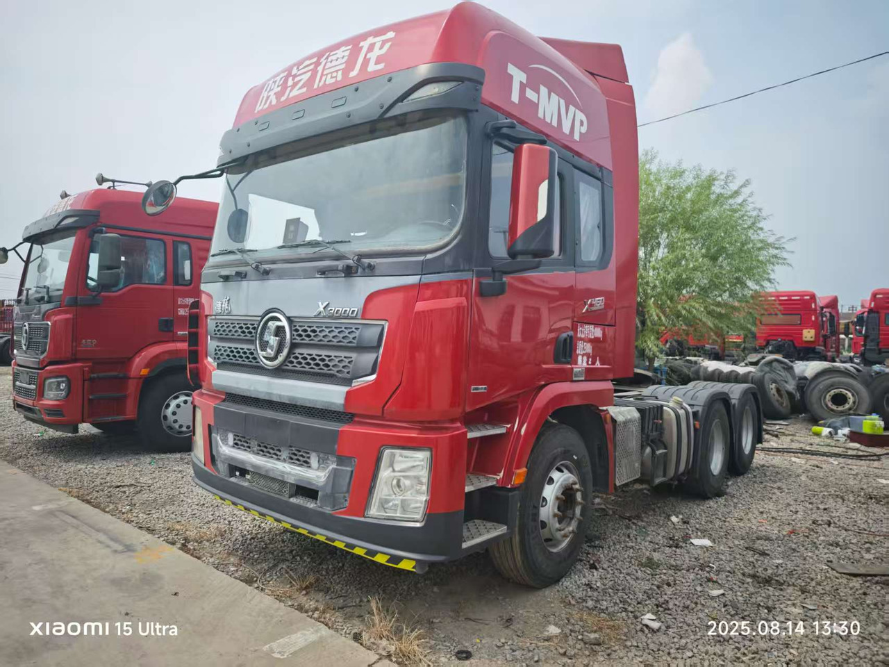 SHACMAN X3000 6x4 - Tracteur routier: photos 2 SHACMAN X3000 6x4 - Tracteur routier: photos 2