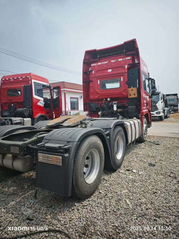 SHACMAN X3000 6x4 - Tracteur routier: photos 4 SHACMAN X3000 6x4 - Tracteur routier: photos 4