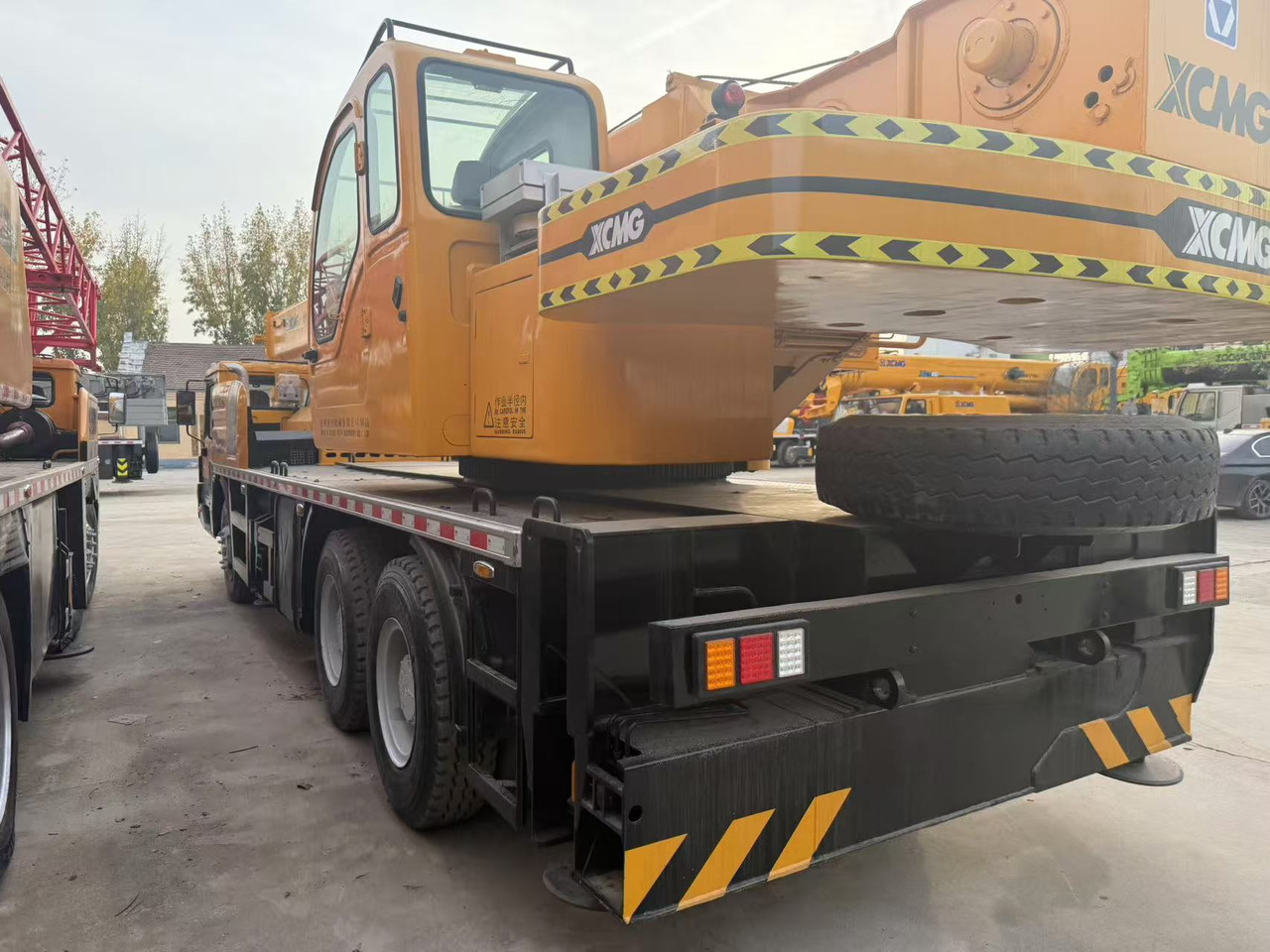 XCMG QY25K5C - Grue mobile: photos 3 XCMG QY25K5C - Grue mobile: photos 3