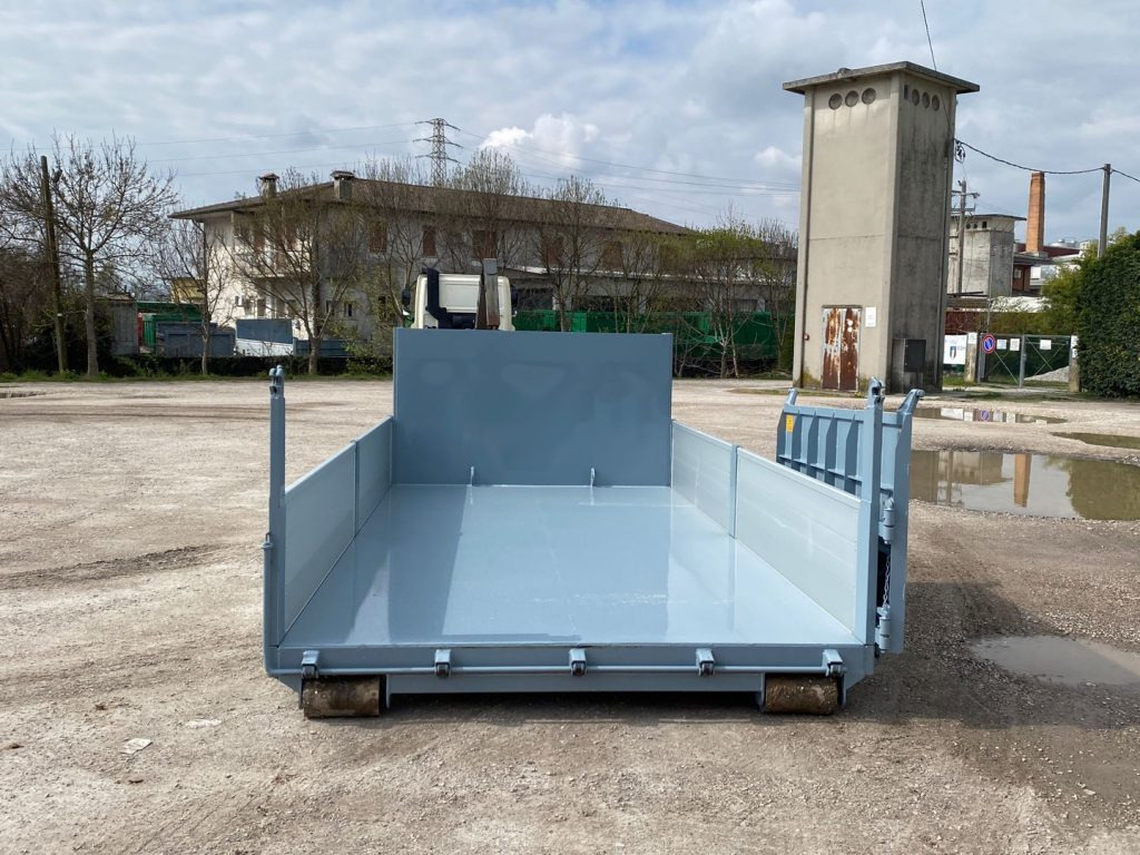 CONTAINER NUOVO A PIANALE CON PIANTONI RIMOVIBILI - Benne ampliroll: photos 3 CONTAINER NUOVO A PIANALE CON PIANTONI RIMOVIBILI - Benne ampliroll: photos 3