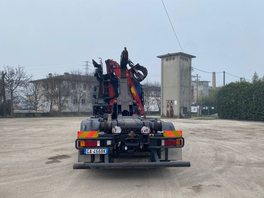 IVECO STRALIS 260.450 SCARRABILE CON GRU - Camion ampliroll: photos 4 IVECO STRALIS 260.450 SCARRABILE CON GRU - Camion ampliroll: photos 4