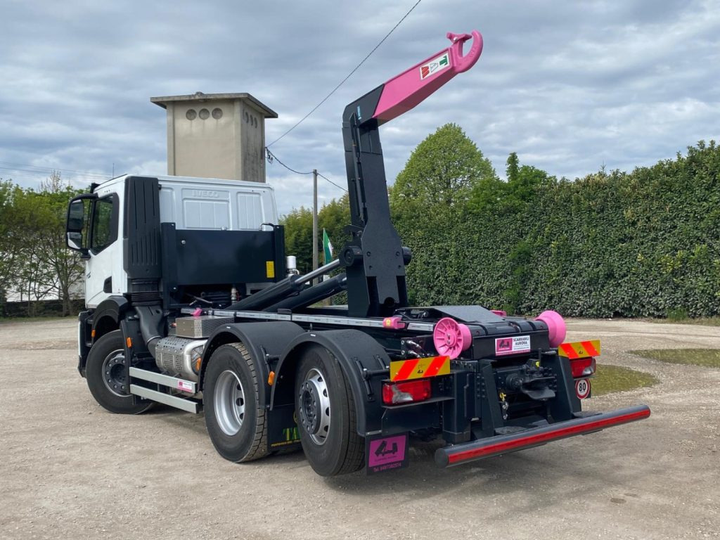 IVECO X-WAY AD280X48Y NUOVO SCARRABILE PASSO 3120 - Camion ampliroll: photos 4 IVECO X-WAY AD280X48Y NUOVO SCARRABILE PASSO 3120 - Camion ampliroll: photos 4